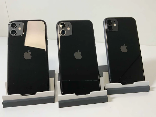 Apple iphone 11 - 64 gb - black (3x) - afbeelding 4 van  4
