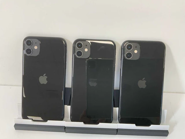 Apple iphone 11 - 64 gb - black (3x) - afbeelding 5 van  5