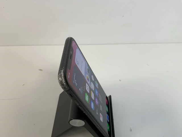 Apple iphone 11 - 64 gb - black - afbeelding 5 van  6