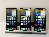 Apple iphone 11 - 64 gb / 256 gb - black (3x) - afbeelding 1 van  5