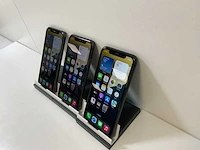 Apple iphone 11 - 64 gb / 256 gb - black (3x) - afbeelding 2 van  5