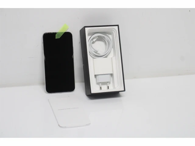 Apple iphone 11 pro 256 gb - zilver - afbeelding 4 van  5
