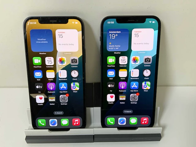 Apple iphone 12 - 128 gb - black (2x) - afbeelding 1 van  4