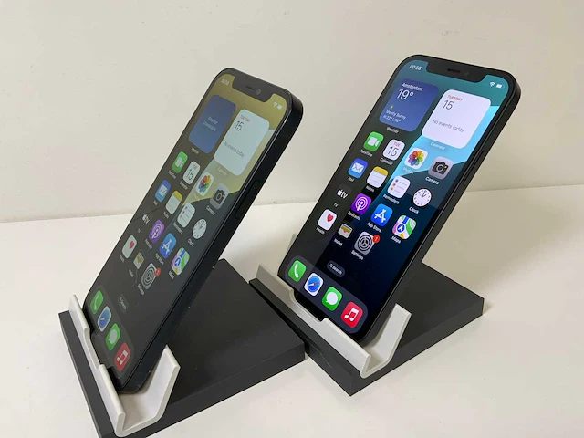 Apple iphone 12 - 128 gb - black (2x) - afbeelding 3 van  4