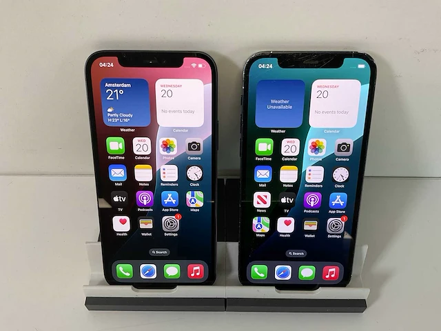 Apple iphone 12 - 128 gb - black (2x) - afbeelding 1 van  6
