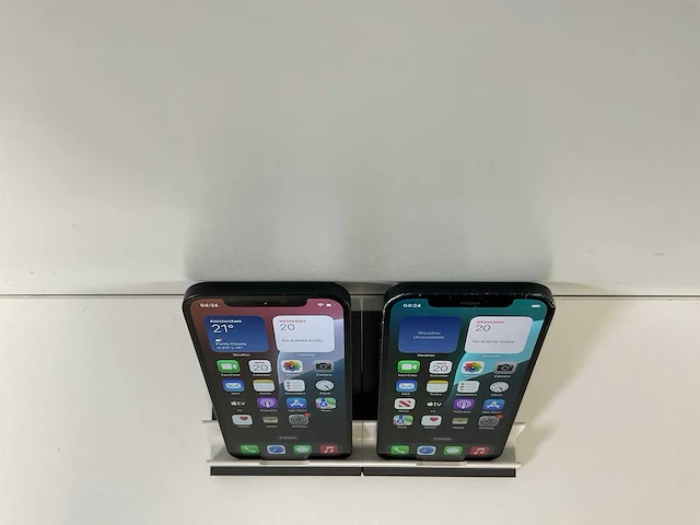 Apple iphone 12 - 128 gb - black (2x) - afbeelding 2 van  6