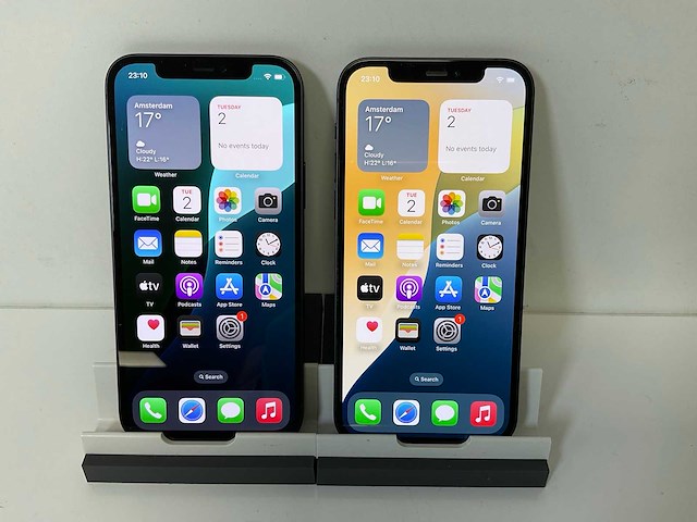 Apple iphone 12 - 128 gb - black (2x) - afbeelding 1 van  6