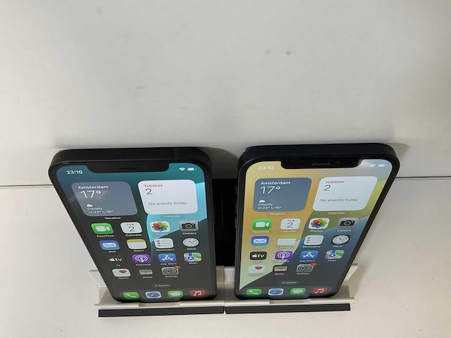 Apple iphone 12 - 128 gb - black (2x) - afbeelding 2 van  6