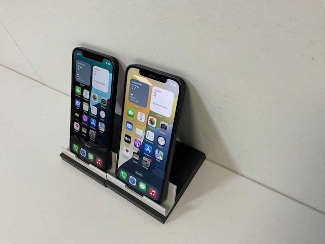 Apple iphone 12 - 128 gb - black (2x) - afbeelding 3 van  6