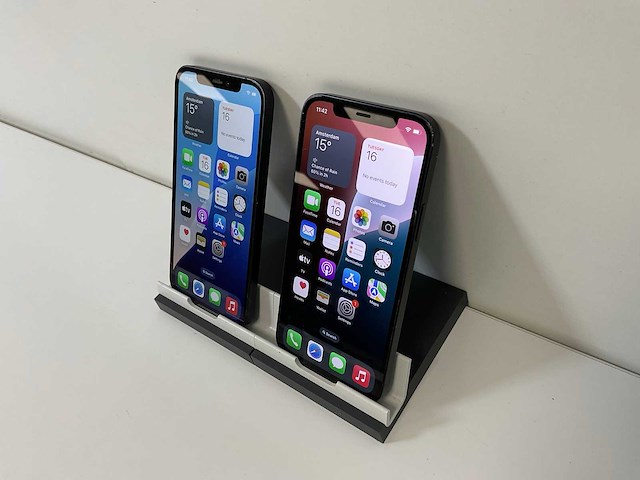 Apple iphone 12 - 128 gb - black (2x) - afbeelding 3 van  6