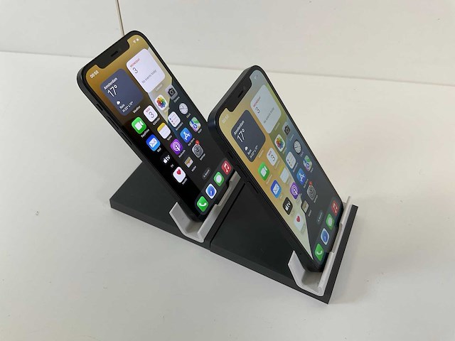 Apple iphone 12 - 128 gb - black (2x) - afbeelding 4 van  5