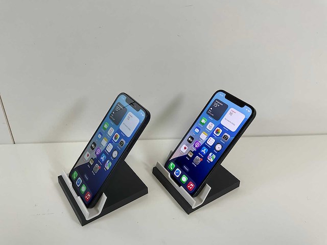 Apple iphone 12 - 128 gb - black (2x) - afbeelding 3 van  5