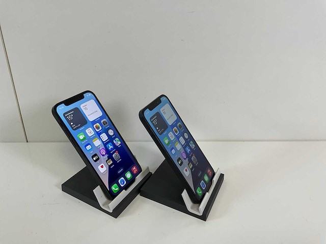 Apple iphone 12 - 128 gb - black (2x) - afbeelding 4 van  5