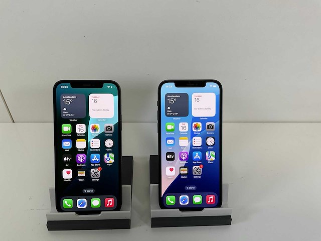 Apple iphone 12 - 128 gb - black (2x) - afbeelding 1 van  5