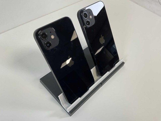 Apple iphone 12 - 128 gb / 64 gb - black (2x) - afbeelding 5 van  5