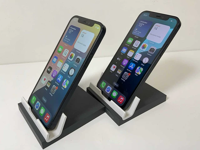 Apple iphone 12 - 256 gb - black (2x) - afbeelding 3 van  4