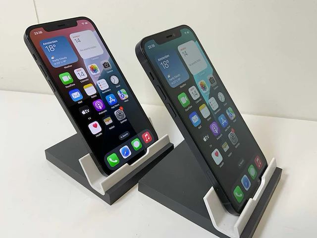 Apple iphone 12 - 256 gb - black (2x) - afbeelding 2 van  4