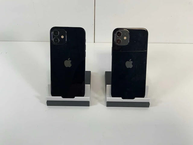 Apple iphone 12 - 256 gb - black (2x) - afbeelding 4 van  4