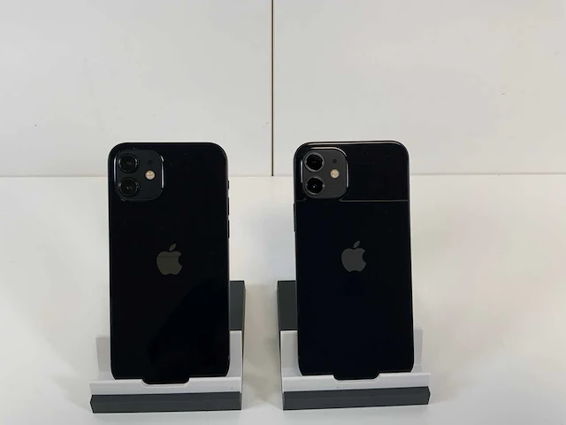 Apple iphone 12 - 256 gb - black (2x) - afbeelding 4 van  4