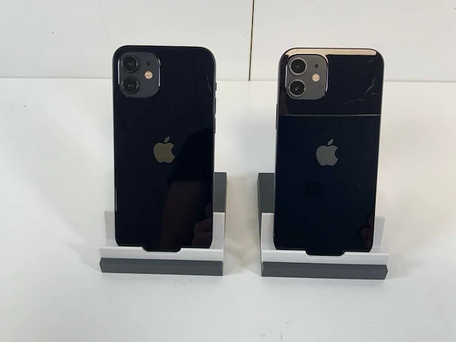 Apple iphone 12 - 256 gb - black (2x) - afbeelding 4 van  4