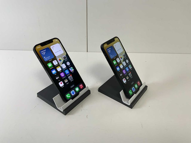 Apple iphone 12 - 256 gb - black (2x) - afbeelding 3 van  4