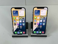 Apple iphone 12 - 64 gb - black (2x) - afbeelding 1 van  4