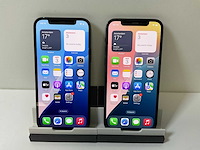 Apple iphone 12 - 64 gb - black (2x) - afbeelding 1 van  6