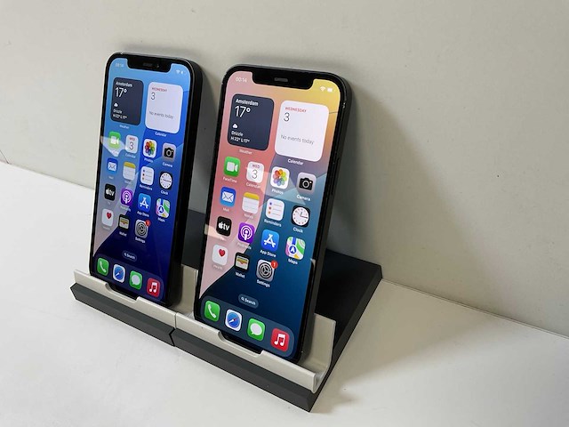 Apple iphone 12 - 64 gb - black (2x) - afbeelding 3 van  6