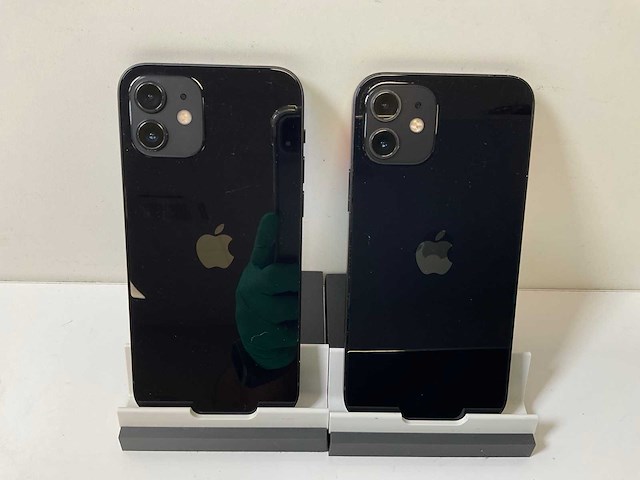 Apple iphone 12 - 64 gb - black (2x) - afbeelding 6 van  6