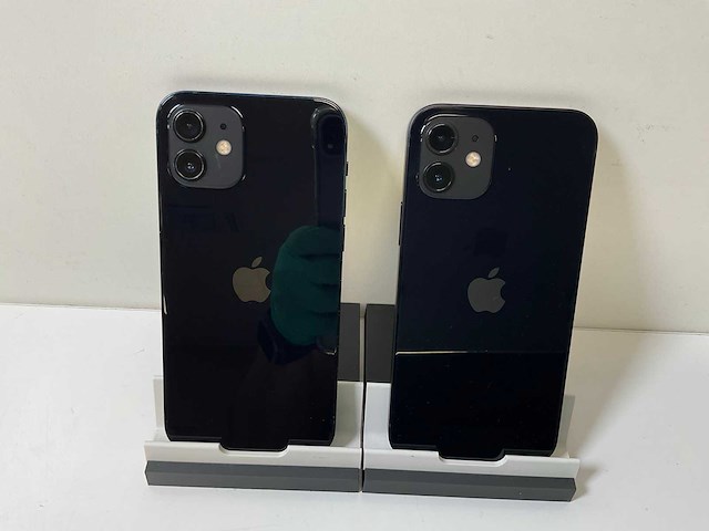 Apple iphone 12 - 64 gb - black (2x) - afbeelding 6 van  6