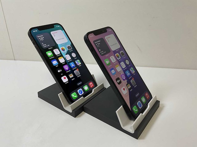 Apple iphone 12 - 64 gb - black (2x) - afbeelding 4 van  6