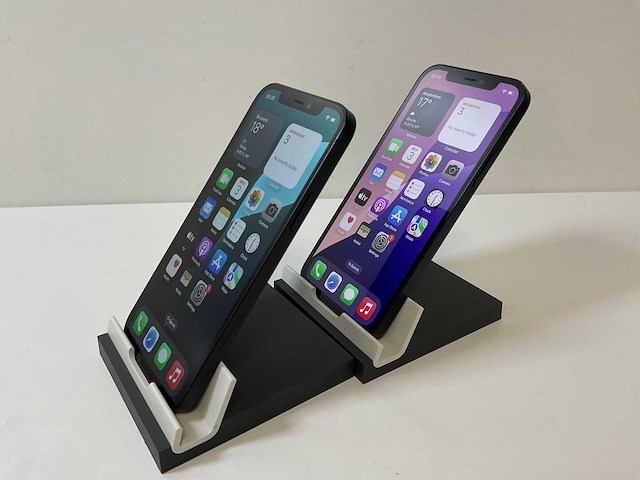 Apple iphone 12 - 64 gb - black (2x) - afbeelding 5 van  6