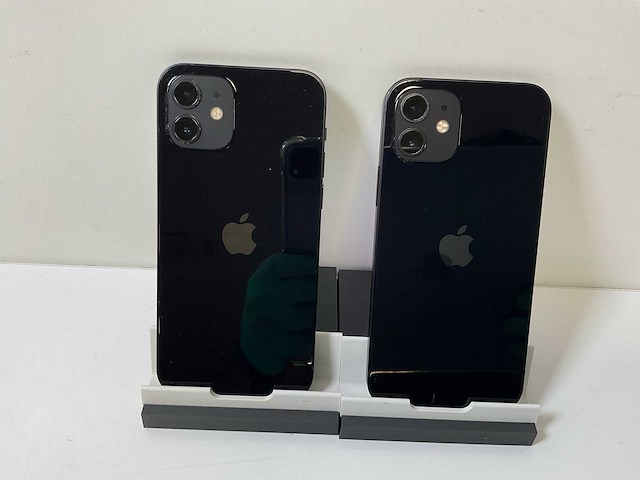 Apple iphone 12 - 64 gb - black (2x) - afbeelding 6 van  6