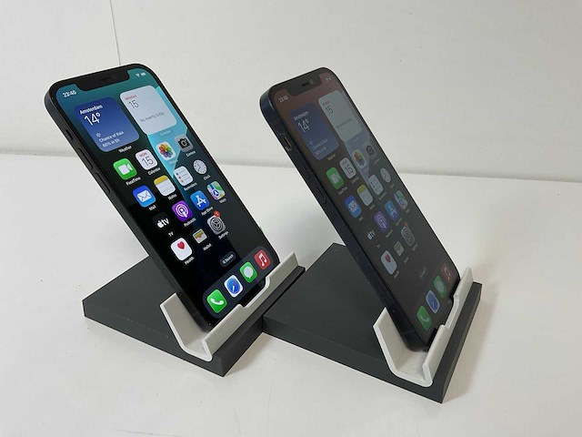 Apple iphone 12 - 64 gb - black (2x) - afbeelding 4 van  6