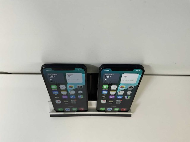 Apple iphone 12 - 64 gb - black (2x) - afbeelding 2 van  6