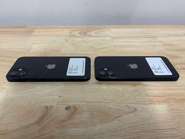 Apple iphone 12 | a2403 smartphone (2x) - afbeelding 3 van  8