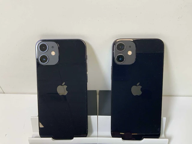 Apple iphone 12 mini - 64 gb - black (2x) - afbeelding 4 van  4