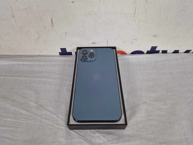 Apple iphone 12 pro max - 128gb - blauw - afbeelding 4 van  4