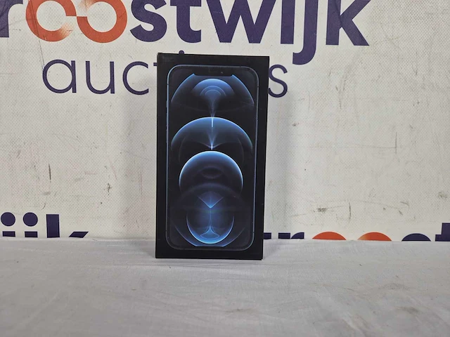 Apple iphone 12 pro max - 128gb - blauw - afbeelding 2 van  3