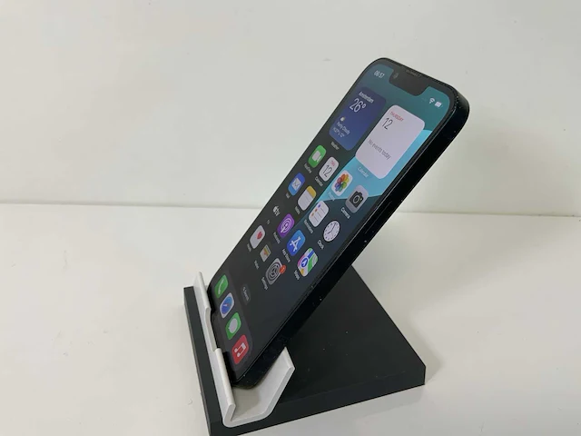 Apple iphone 13 - 128 gb - midnight - afbeelding 3 van  4