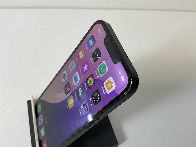 Apple iphone 13 - 128 gb - midnight - afbeelding 6 van  7