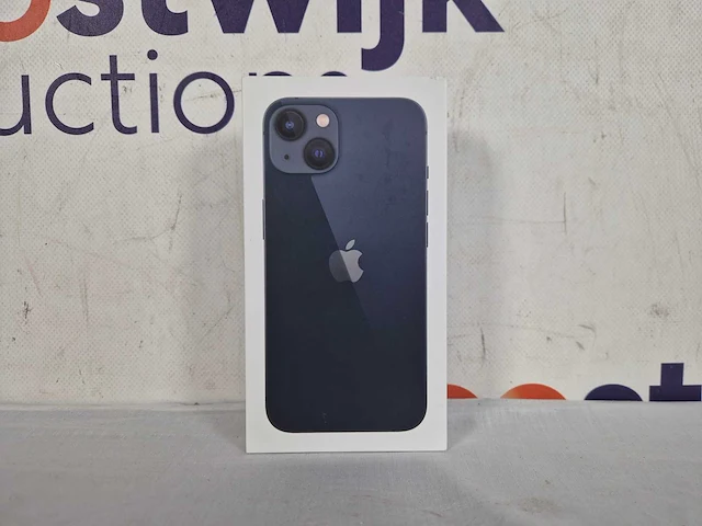 Apple iphone 13 - 128gb - middernacht - afbeelding 2 van  3