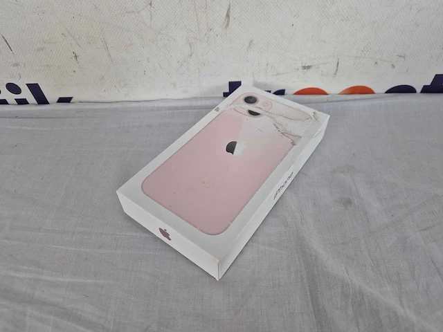 Apple iphone 13 - 128gb - roze - afbeelding 3 van  3