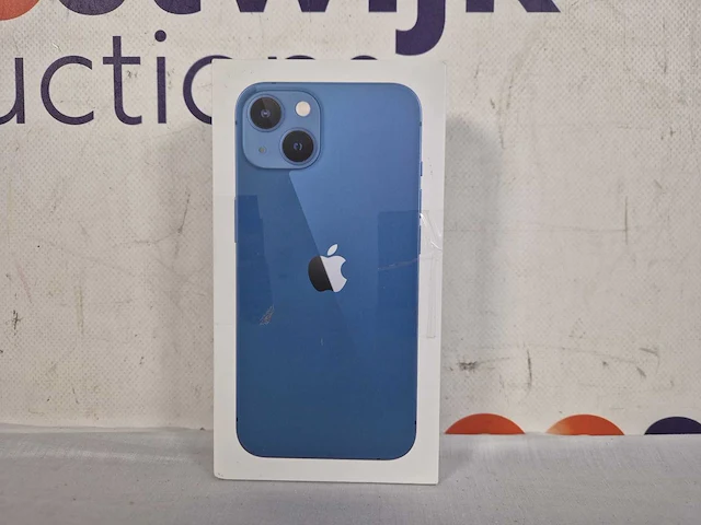 Apple iphone 13 - 256gb - blauw - afbeelding 2 van  3