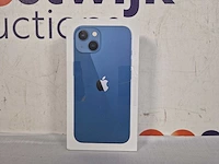 Apple iphone 13 - 256gb - blauw - afbeelding 2 van  3