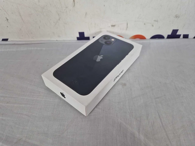 Apple iphone 13 - 256gb - middernacht - afbeelding 3 van  3