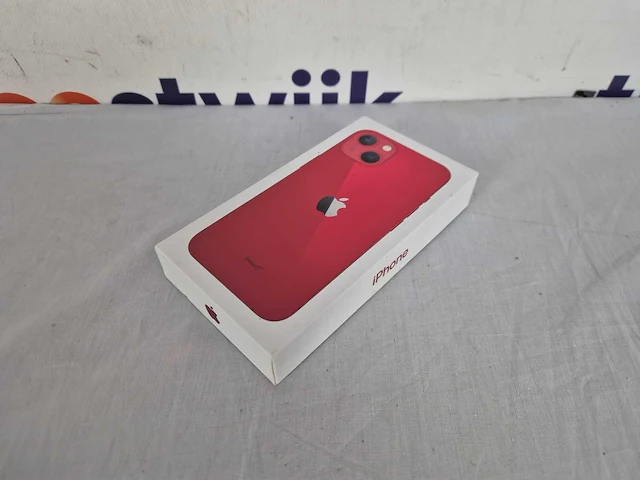 Apple iphone 13 - 256gb - rood - afbeelding 3 van  3