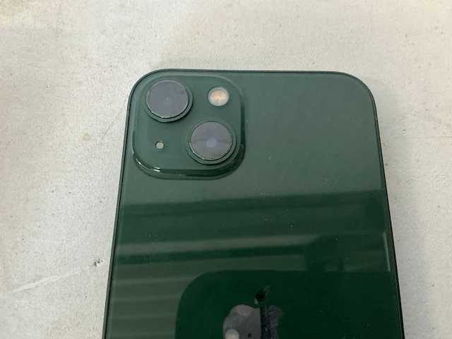Apple iphone 13 (128gb) mobiele telefoon - afbeelding 4 van  5