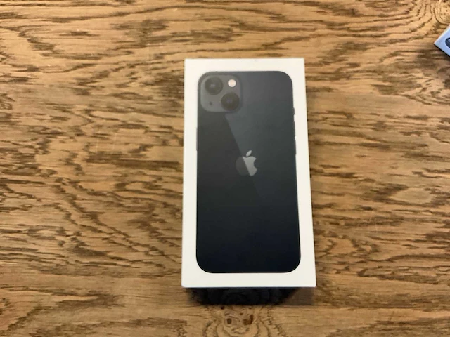 Apple iphone 13 256gb middernacht - afbeelding 7 van  8