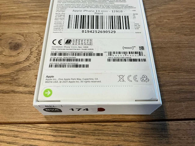 Apple iphone 13 mini 128gb rood - afbeelding 9 van  9